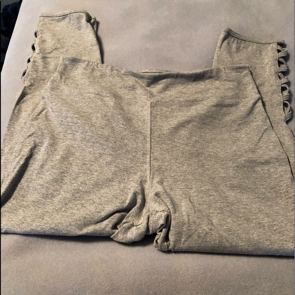 French Laundry Pants - Capris (3for$20) French Laundry Pants - Capris (3for$20)